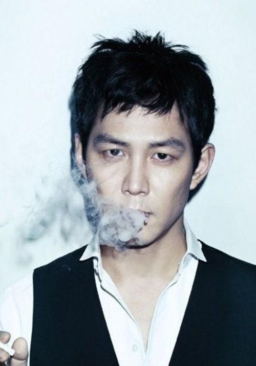 李政宰韩网吃瓜,揭秘明星背后的故事